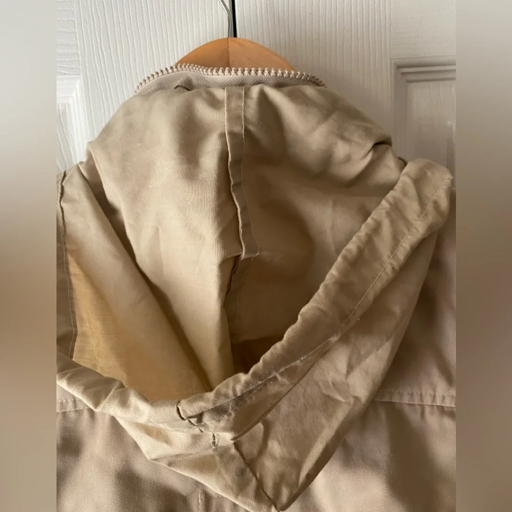 VINTAGE 80’s BANANA REPUBLIC Khaki Hooded Safari Hunting Camping Travel Vest M